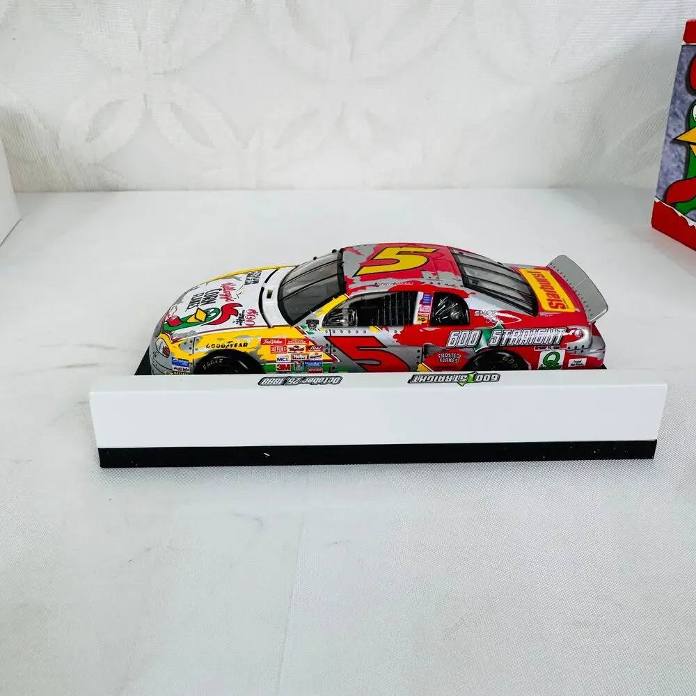 Action 1:32 '98 NASCAR Terry Labonte #5 Kellogg's Corn Flakes Iron Man Ltd. 5000